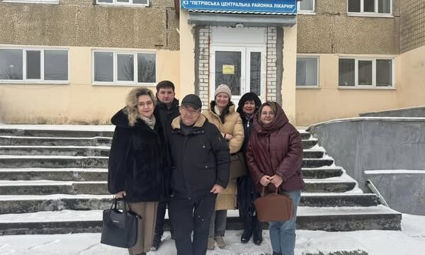 Мобільна клініка ДНМУ розпочала свою роботу у 2025 році