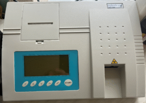 У нашій лікарні з'явилося нове високоточне обладнання, яке значно підвищить якість і швидкість лабораторної діагностики