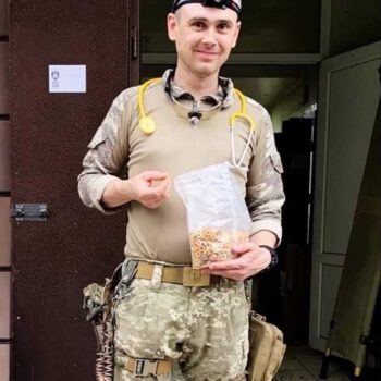 2 Петро Миколайович